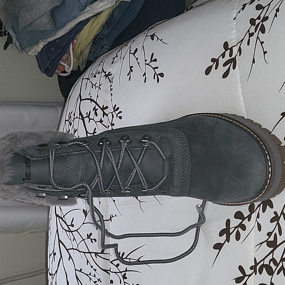 Timberland - Picture 2 of 7